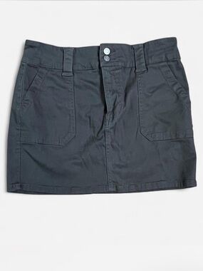 RE Generation by Celebrity olive green  mini skirt Size 9/29